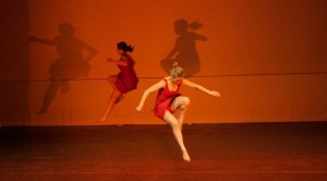 Les cours de danse contemporaine au conservatoire gabriel Fauré du GrandAngoulême